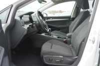VW Golf VIII Variant 1.5 TSI Life