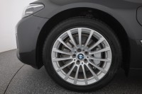 BMW 530 530e Touring Luxury Line