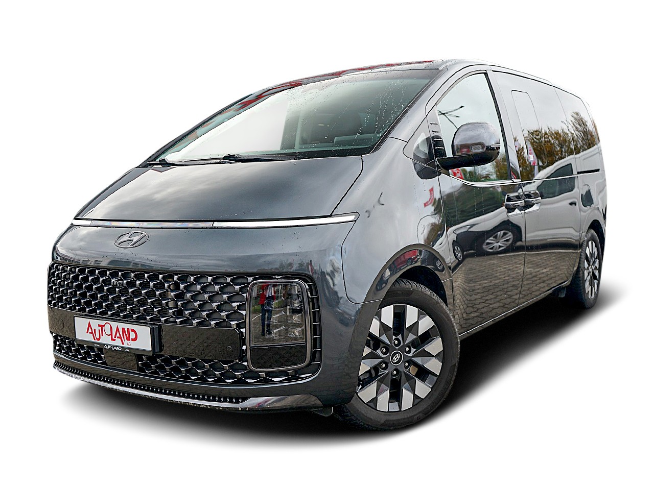 Hyundai Staria 2.2 T-GDI Signature DCT 4WD