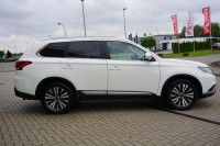 Mitsubishi Outlander 2.0 Diamant Edition