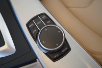 BMW 330 i xDrive Advantage