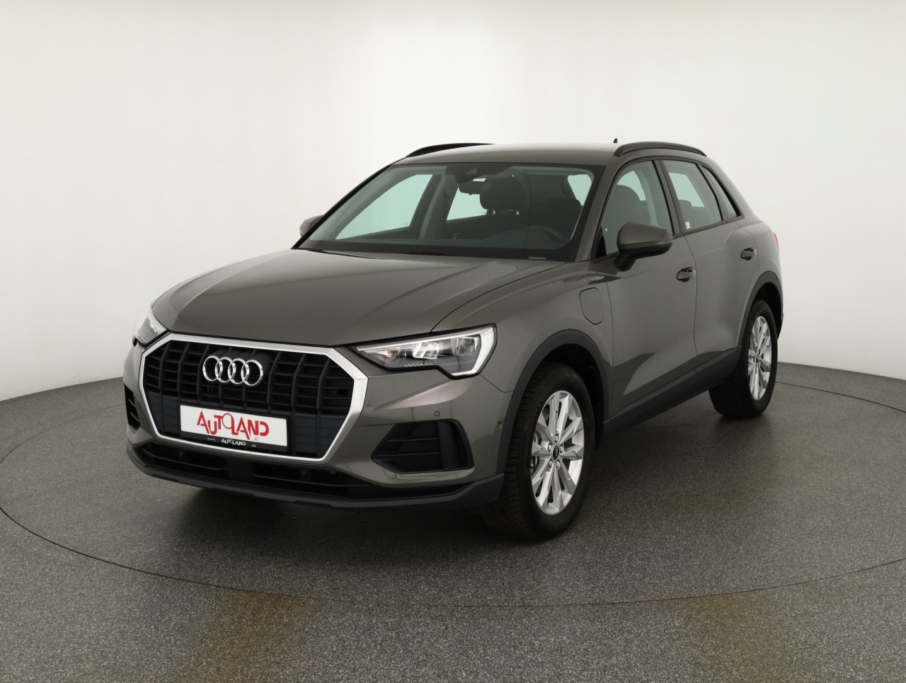 Audi Q3 45 TFSI e S-Tronic