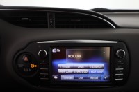 Toyota Yaris 1.5 Hybrid Business