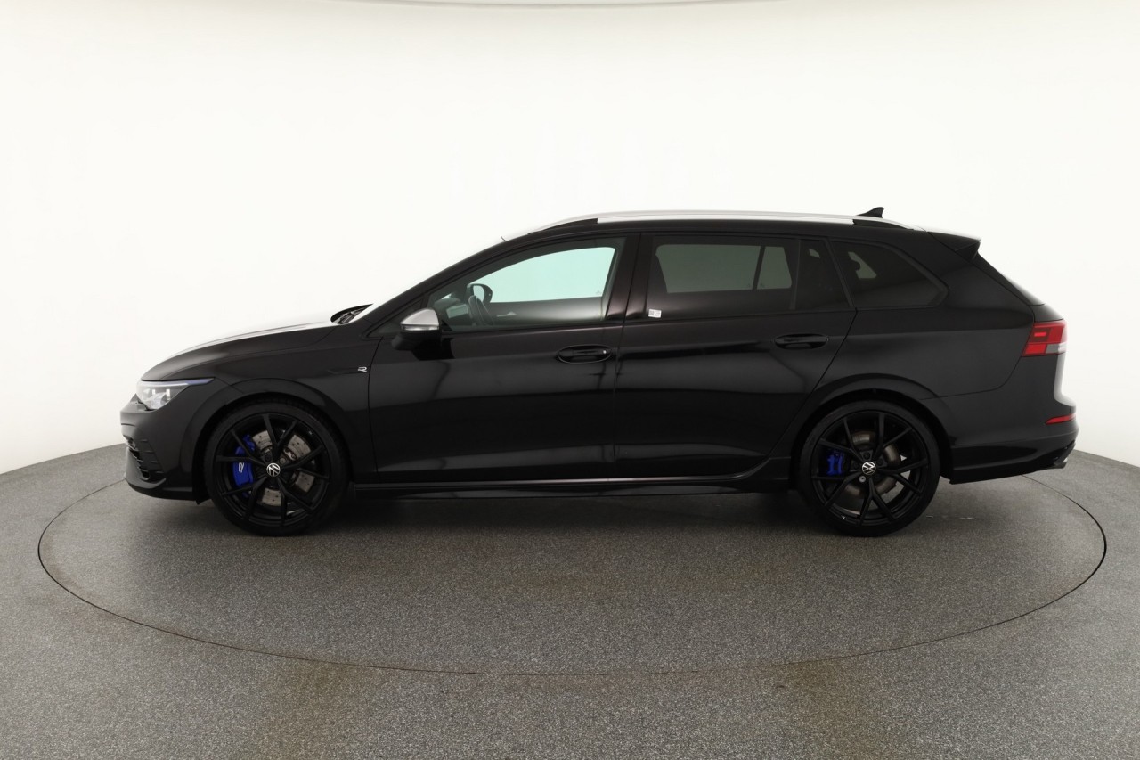 VW Golf VIII Variant 2.0 TSI R 4Motion