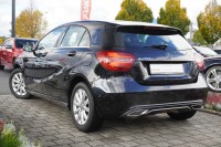 Mercedes-Benz A 140 A200 d Urban Score
