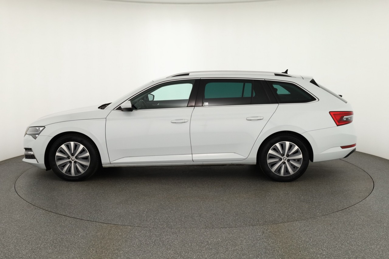 Skoda Superb Combi 1.4 TSI DSG iV