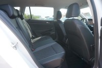 VW Golf VIII Variant 1.5 TSI Goal