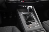 VW Golf VIII 1.0 TSI