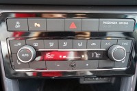 VW T-Cross 1.0 TSI Style R-Line (Ext) SHZ