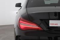 Mercedes-Benz CLA 200 AMG Line