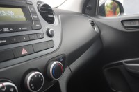 Hyundai i10 1.0 Basis blue