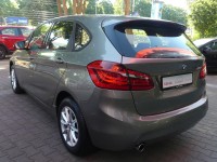 BMW 218 i Advantage
