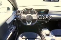 Mercedes-Benz A 200 A200 AMG Line