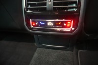 VW Passat Variant 2.0 TSI DSG R-Line