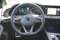 VW Golf VIII Variant Life eTSI