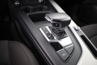 Audi A4 Avant 30 TDI S-Tronic