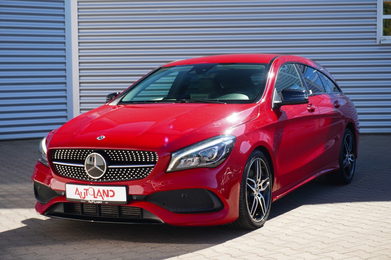 Mercedes-Benz CLA 220 4-Matic AMG Line