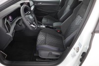 VW Golf VIII Variant 1.5 eTSI R-Line DSG