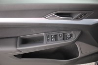 VW Golf VIII Variant 1.5 TSI Goal