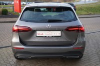 Mercedes-Benz B 220 B220 d AMG Line
