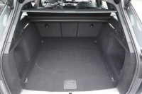 Audi A4 Avant 40 2.0 TDI S-Line
