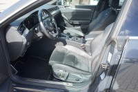 VW Arteon 2.0 R-Line