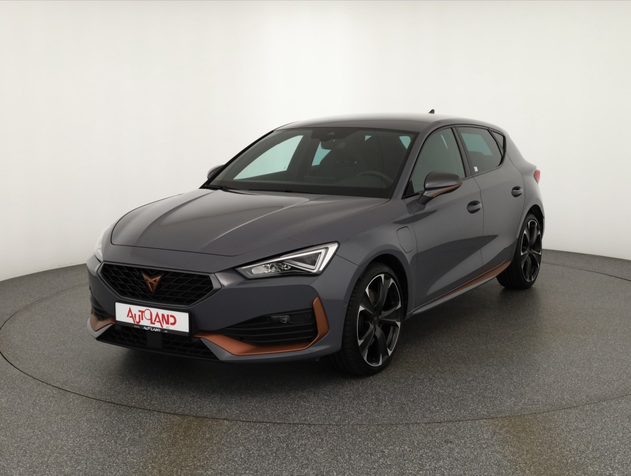 Cupra Leon 1.4 e-Hybrid VZ