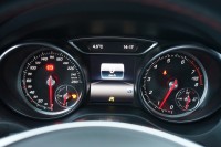 Mercedes-Benz CLA 180 AMG Line