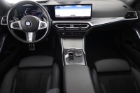 BMW 3 330i M-Sport Touring Aut.