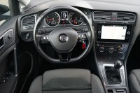 VW Golf VII Variant 1.5 TSI R-Line
