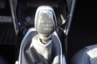 Peugeot 208 PureTech 100