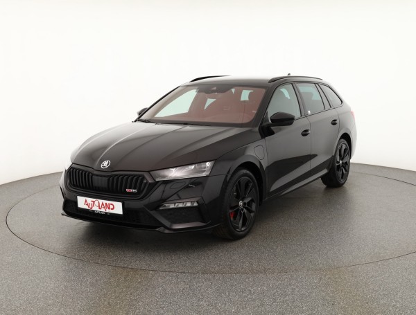 Skoda Octavia Combi 1.4 TSI iV RS
