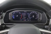 VW Passat Variant 2.0 TDI DSG R-Line