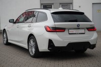 BMW 330 330e M-Sport Touring PHEV