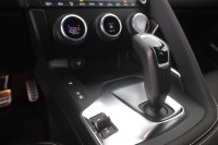 Jaguar E- PACE 2.0 D R-Dynamic AWD