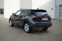 Nissan Qashqai 1.3 DIG-T N-Connecta 4x2