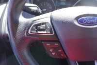 Ford Focus 1.0 EB ST Line