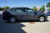 VW Golf VIII Variant 1.0 TSI