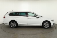VW Passat Variant 2.0 TDI DSG Elegance