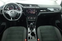 VW Touran 1.5 TSI Highline