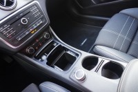 Mercedes-Benz GLA 200 d