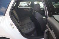 Audi A4 Quattro Avant 40 TDI quattro S line