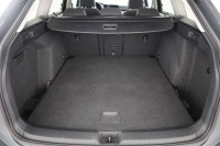 VW Golf VIII Variant 2.0 TDI DSG Life