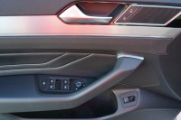 VW Passat Variant 1.5 TSI DSG R-Line