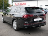 VW Golf VIII Variant 1.5 TSI DSG