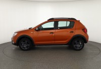 Vorschau: Dacia Sandero Stepway TCe 90 Celebration