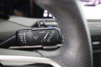 VW Golf VIII 1.5 TSI R-Line