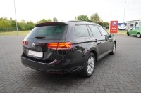 VW Passat Variant 1.5 TSI DSG