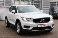 Volvo XC 40 T3 Momentum Pro