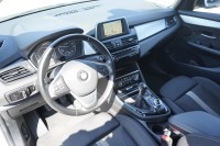BMW 218 i Advantage